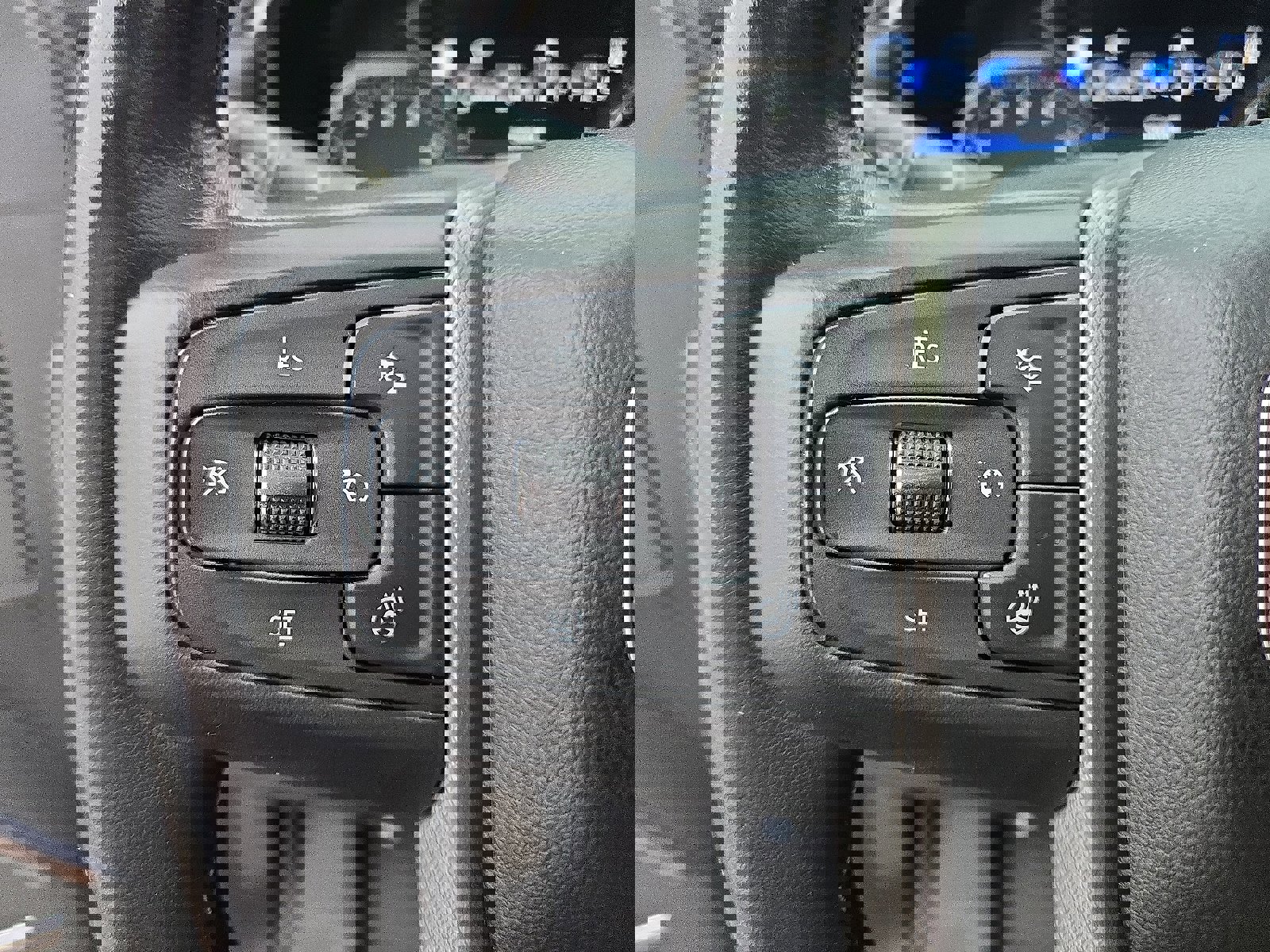 Used 2021 GMC Yukon Denali w/ Denali Ultimate Package image 23