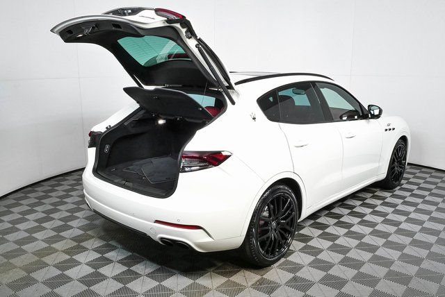 Certified 2022 Maserati Levante GT AWD/4WD image 28