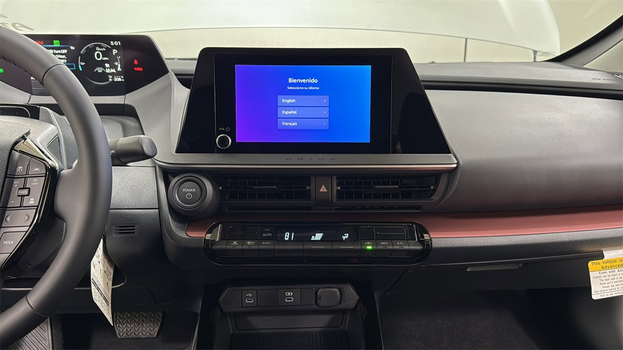 New 2026 Toyota Prius Plug-In Hybrid image 10