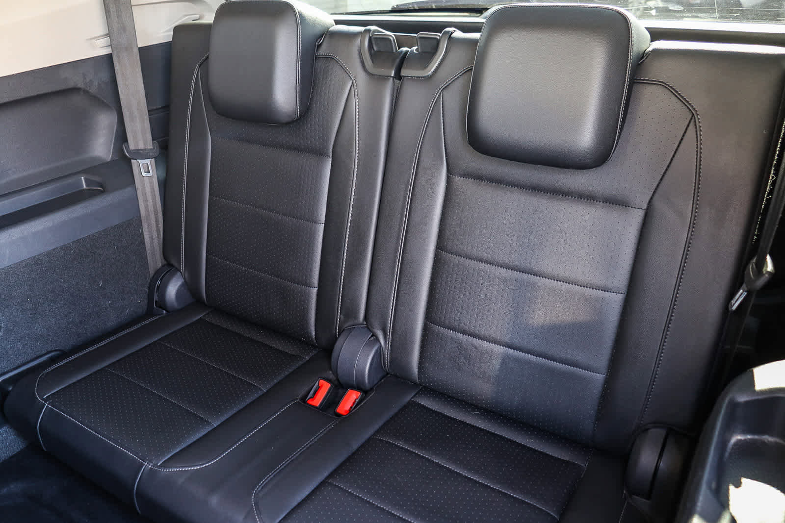 Used 2019 Volkswagen Tiguan SE image 20