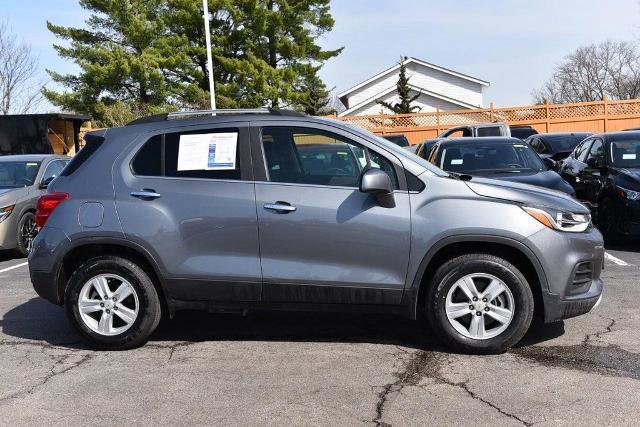 Used 2019 Chevrolet Trax LT w/ LT Convenience Package image 5