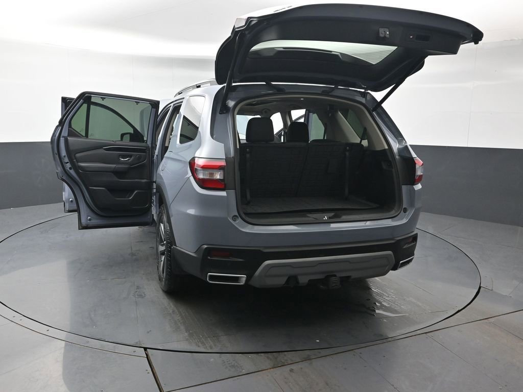 Used 2024 Honda Pilot Touring image 52