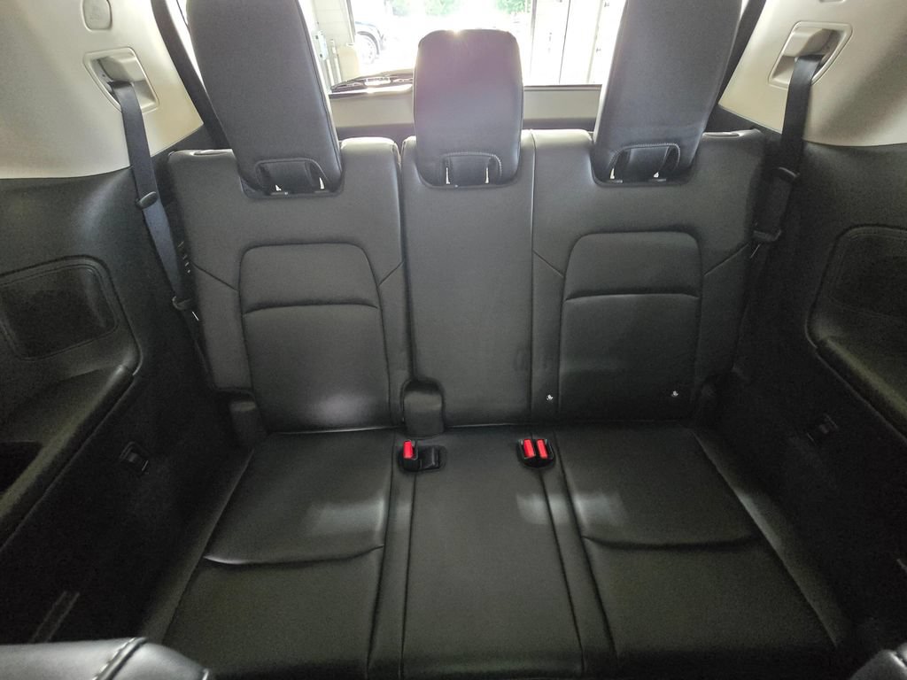 Used 2025 Nissan Pathfinder Platinum AWD/4WD image 29