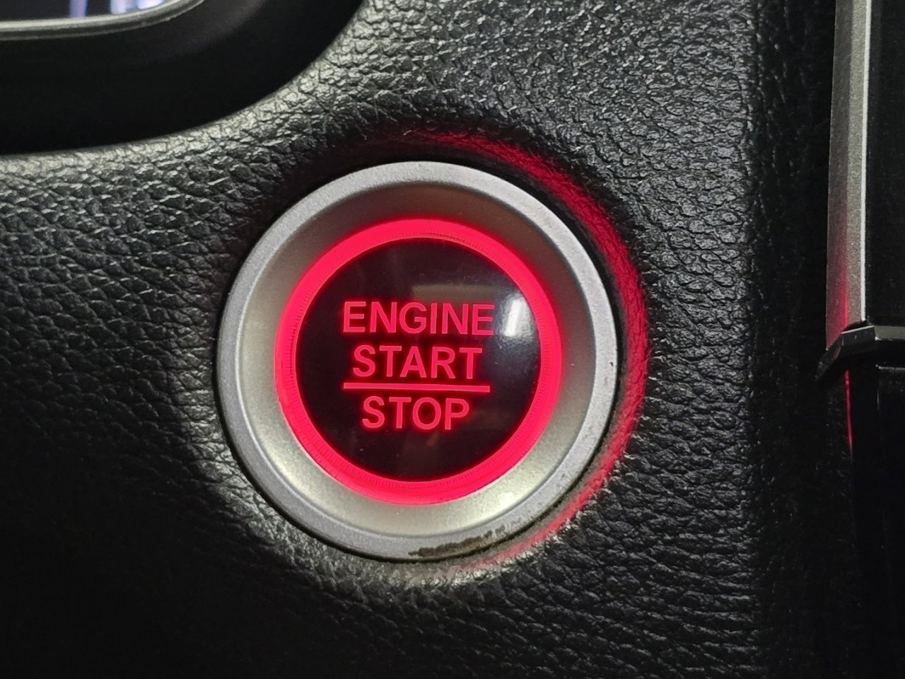 Used 2020 Honda CR-V EX image 29