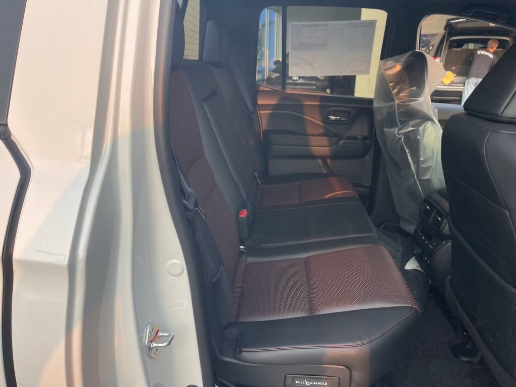 New 2026 Honda Ridgeline Black Edition image 20