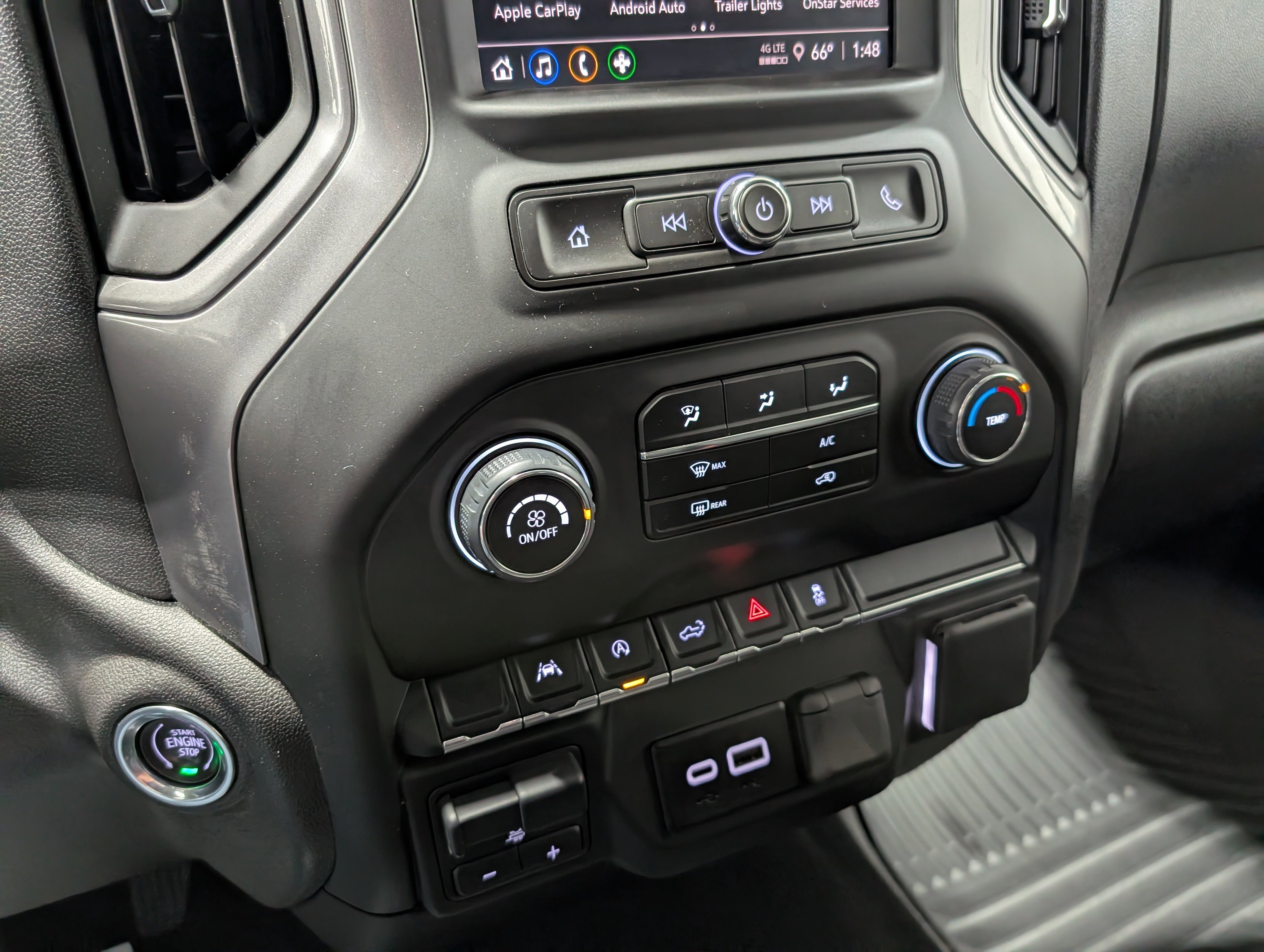 Used 2024 Chevrolet Silverado 1500 Custom image 24