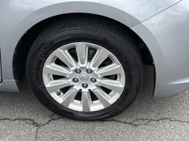 Used 2012 Toyota Sienna XLE w/ Entertainment Pkg AWD/4WD image 7