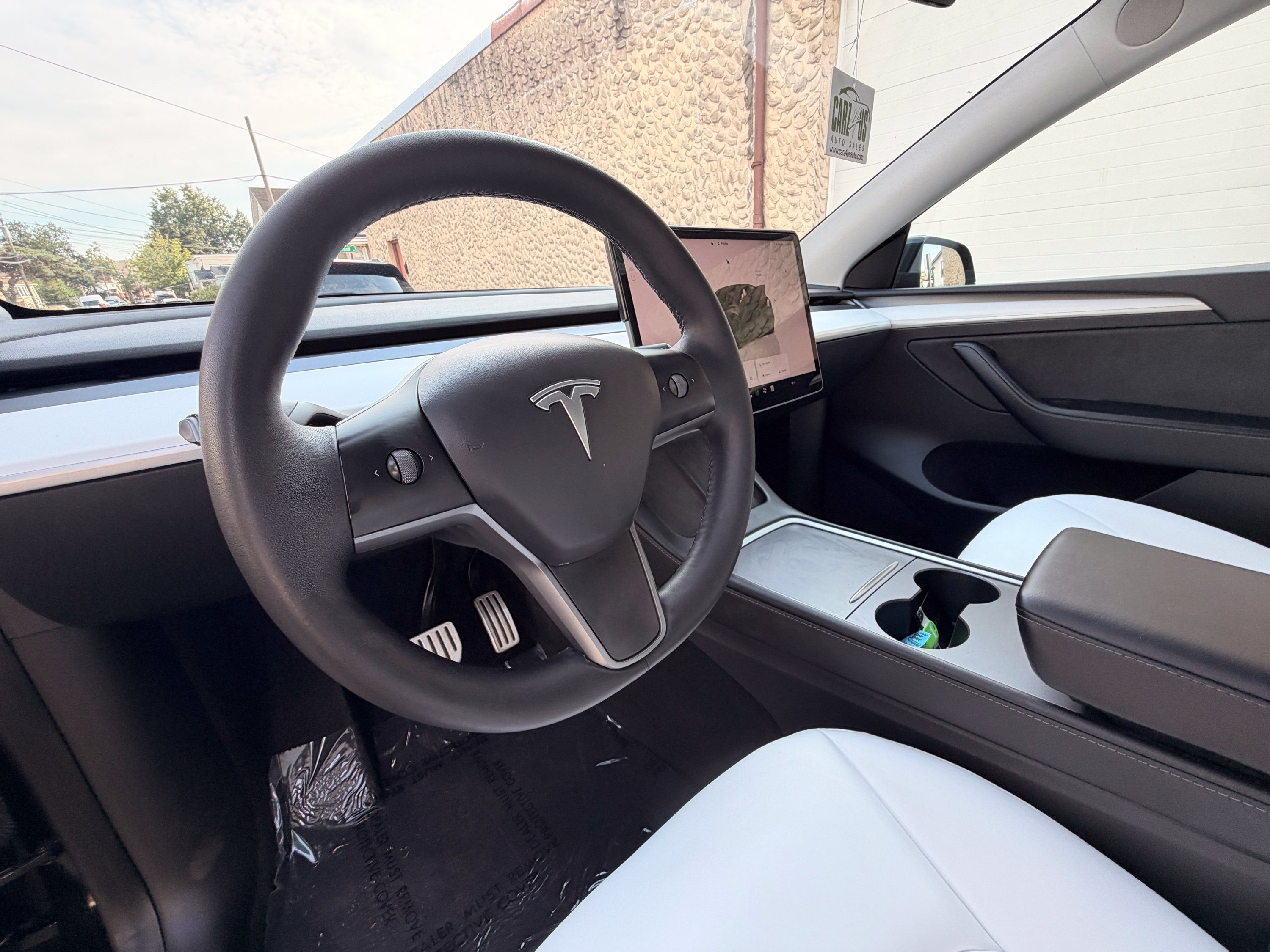 Used 2023 Tesla Model Y Performance AWD/4WD image 16