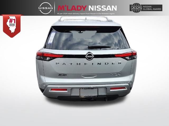 New 2025 Nissan Pathfinder Platinum w/ Cargo Package image 6