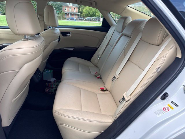 Used 2017 Toyota Avalon Limited w/ Carpet Mat Package FWD image 15