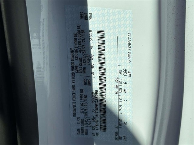 Used 2024 Ford F350 XL w/ Snow Plow Prep Package image 33