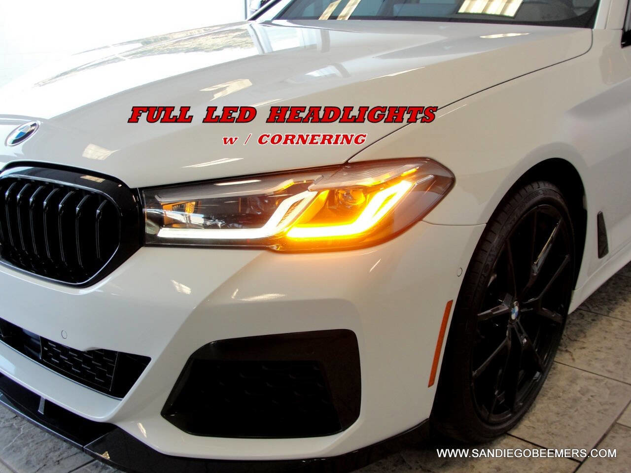 Used 2022 BMW 540i w/ M Sport Package image 3