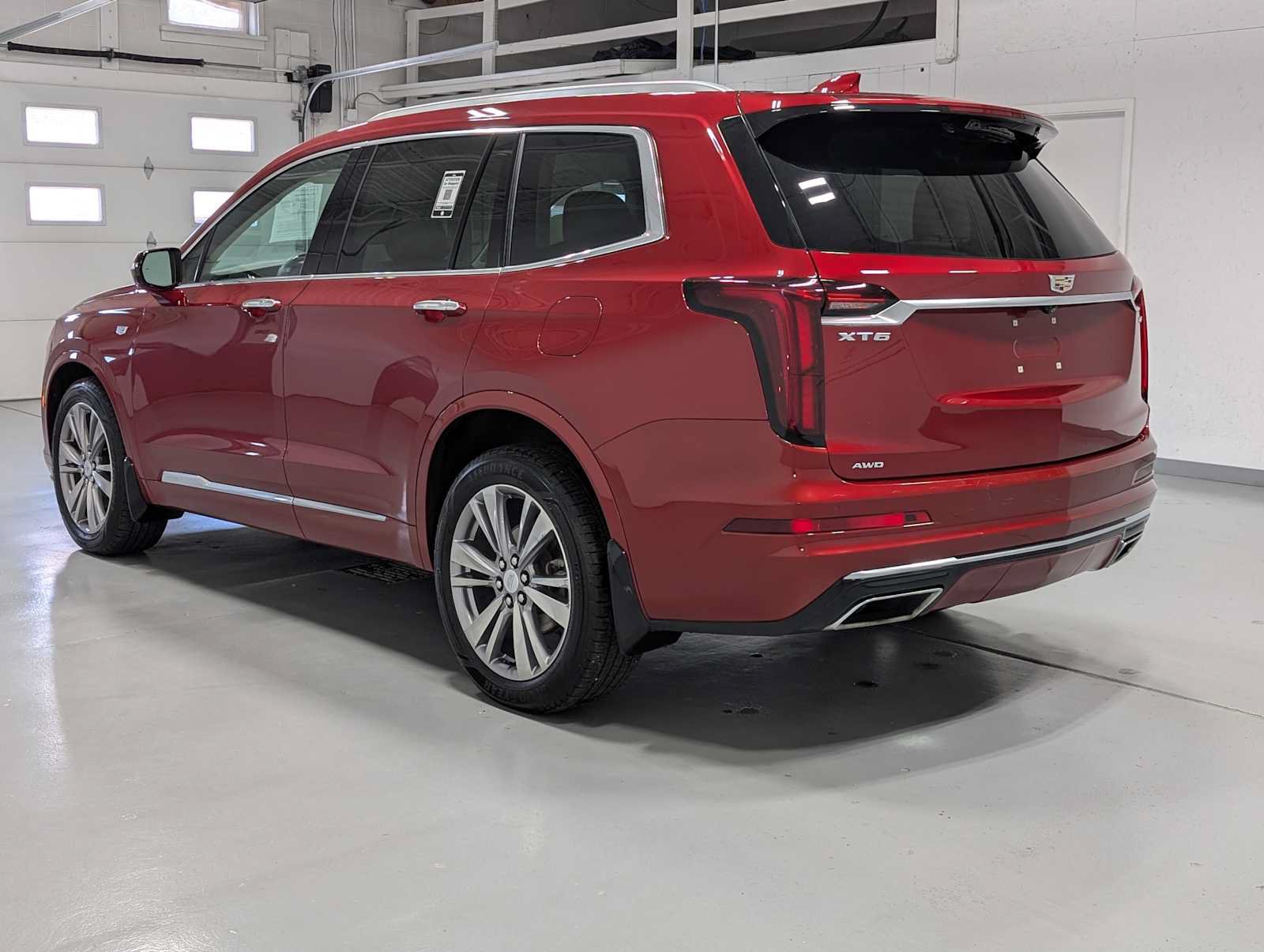 Certified 2024 Cadillac XT6 Premium Luxury w/ Technology Package AWD/4WD image 10