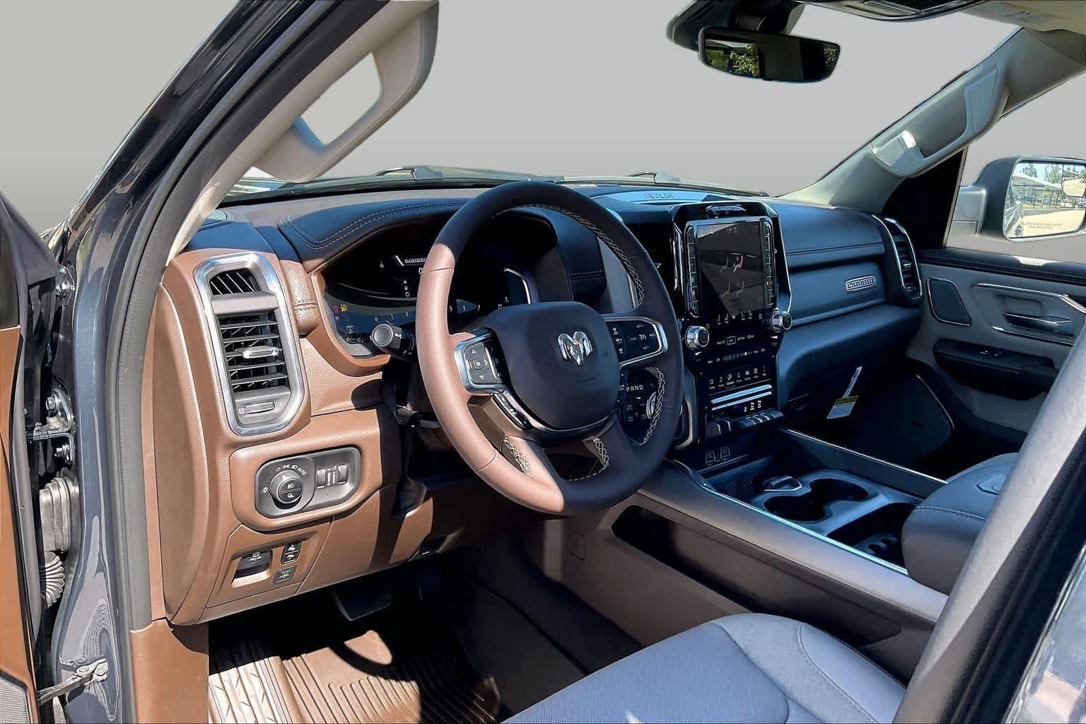 New 2027 RAM 1500 Laramie AWD/4WD image 8