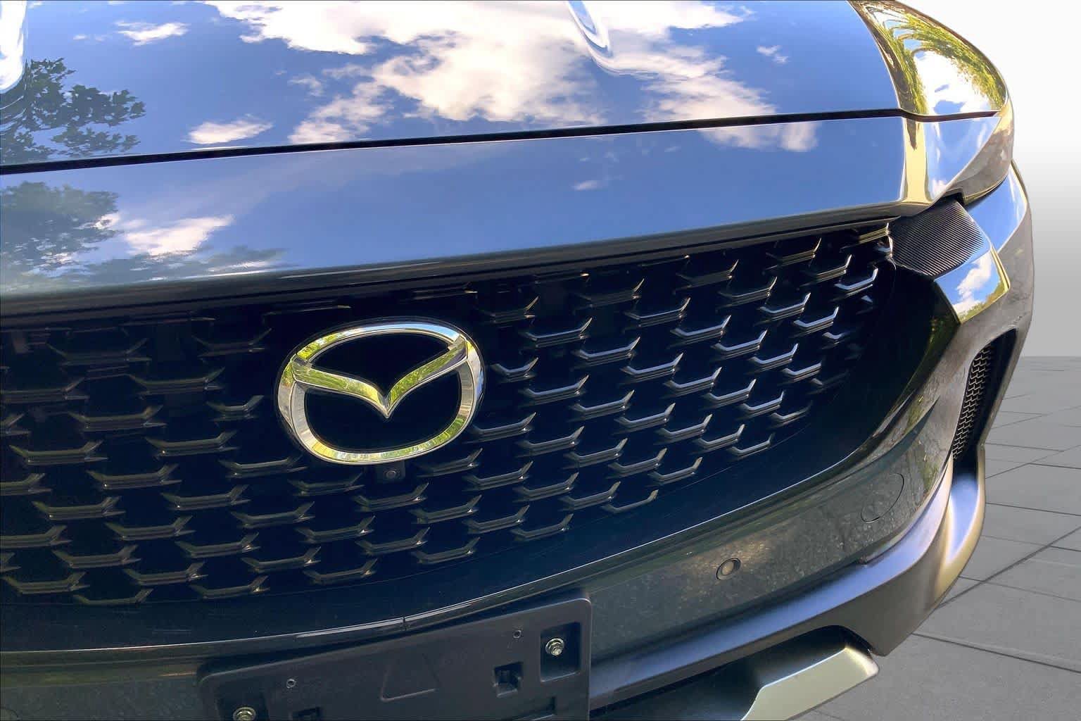 Certified 2024 MAZDA CX-50 2.5 Turbo w/ Cargo Package AWD/4WD image 32
