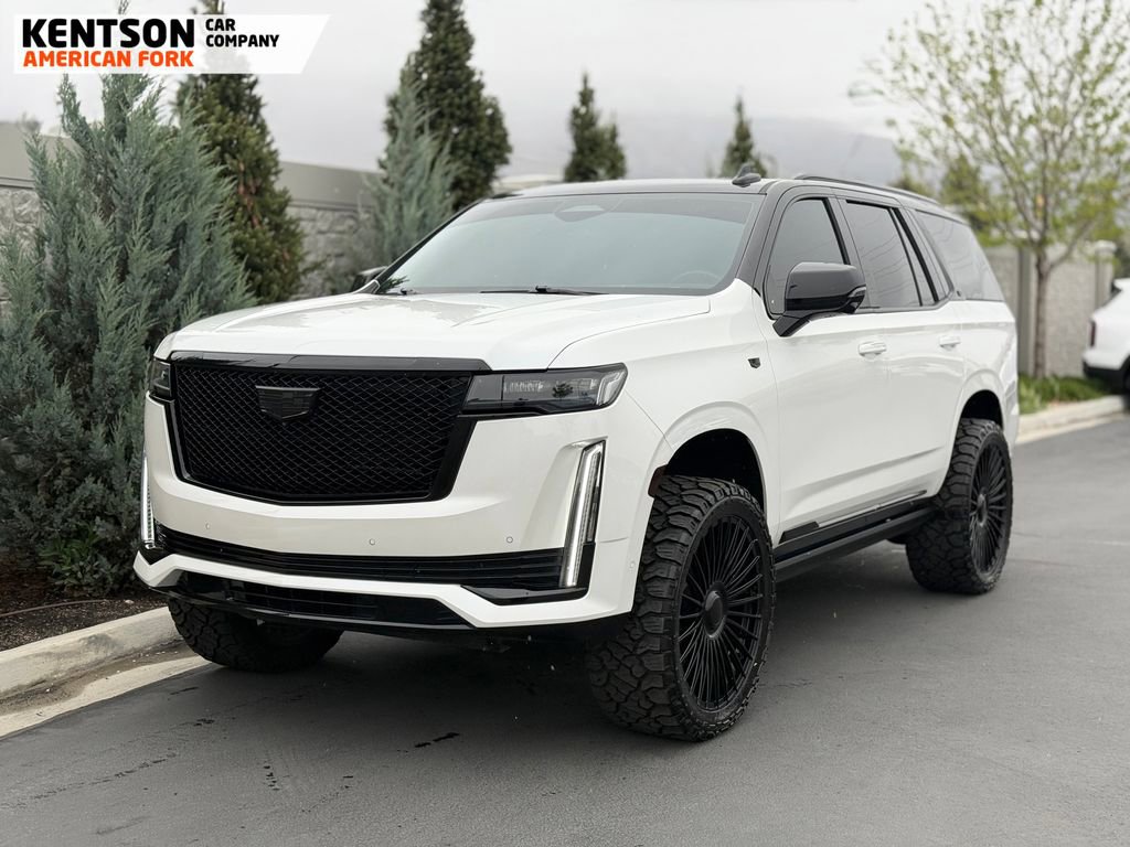 Used 2024 Cadillac Escalade Sport w/ LPO, ONYX Package image 3