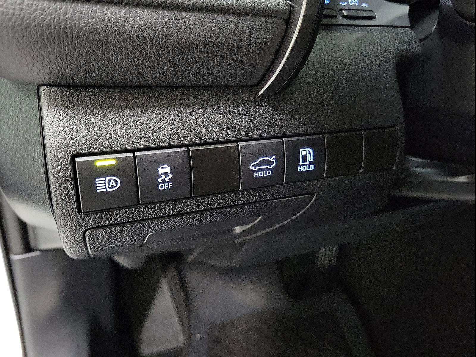 Certified 2024 Toyota Camry SE FWD image 13