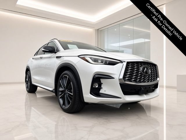 Certified 2025 INFINITI QX55 Essential AWD/4WD image 2