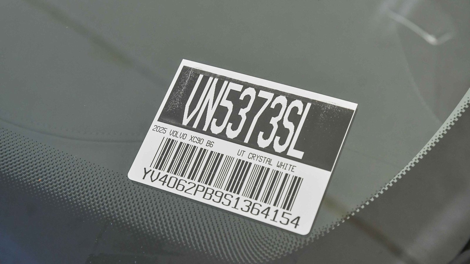 Certified 2025 Volvo XC90 B6 Plus w/ Protection Package Premier image 34