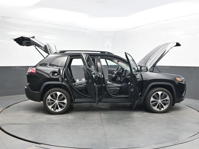 Used 2022 Jeep Cherokee Limited w/ Elite Package AWD/4WD image 39