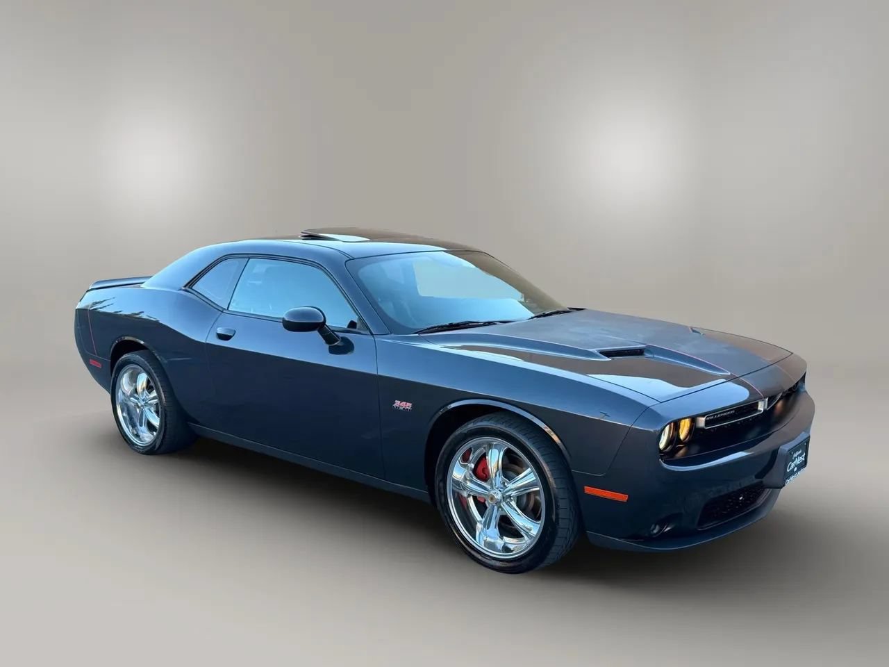 Used 2018 Dodge Challenger R/T Plus RWD image 2