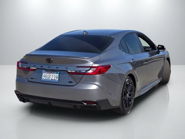 Used 2025 Toyota Camry SE FWD image 4