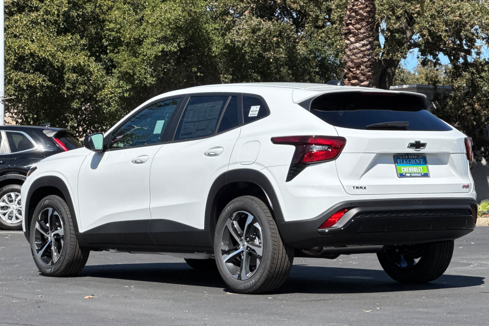 New 2026 Chevrolet Trax RS w/ Driver Confidence Package FWD image 5