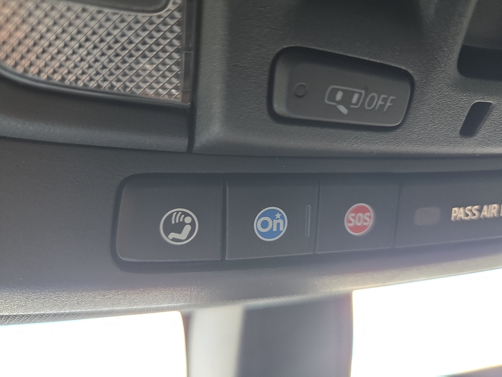 Used 2021 GMC Sierra 1500 AT4 w/ AT4 Preferred Package AWD/4WD image 21