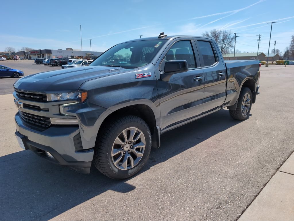 Used 2022 Chevrolet Silverado 1500 RST AWD/4WD image 4