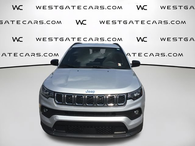 Used 2024 Jeep Compass Latitude AWD/4WD video 2