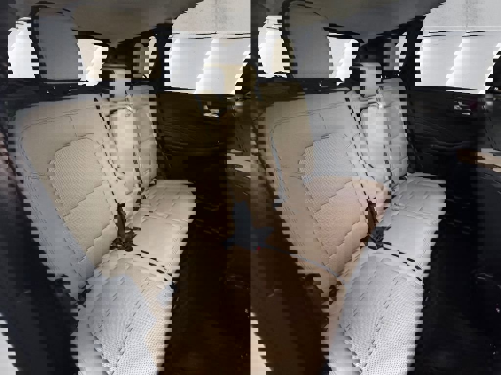 Used 2021 Ford Escape SEL w/ Technology Package image 16