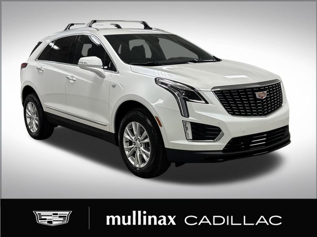 New 2026 Cadillac XT5 Luxury w/ LPO, Floor Liner Package image 1