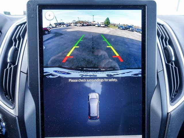 Used 2024 Ford Edge SEL w/ Convenience Package image 17