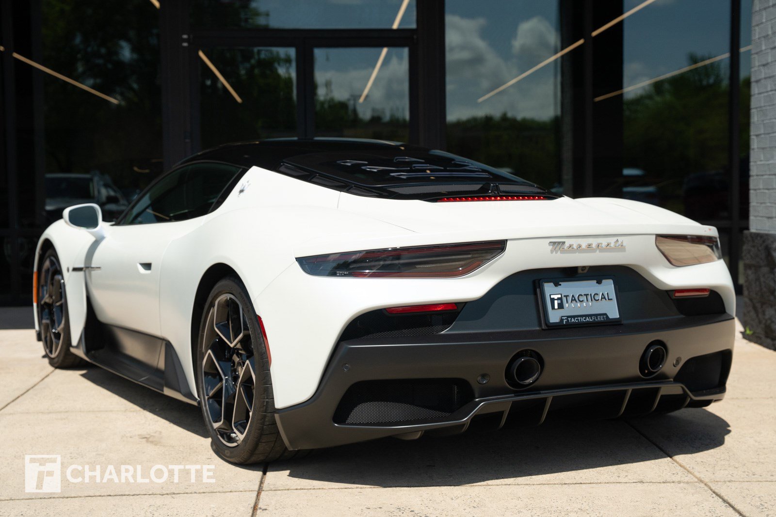 Used 2023 Maserati MC20 Coupe image 13