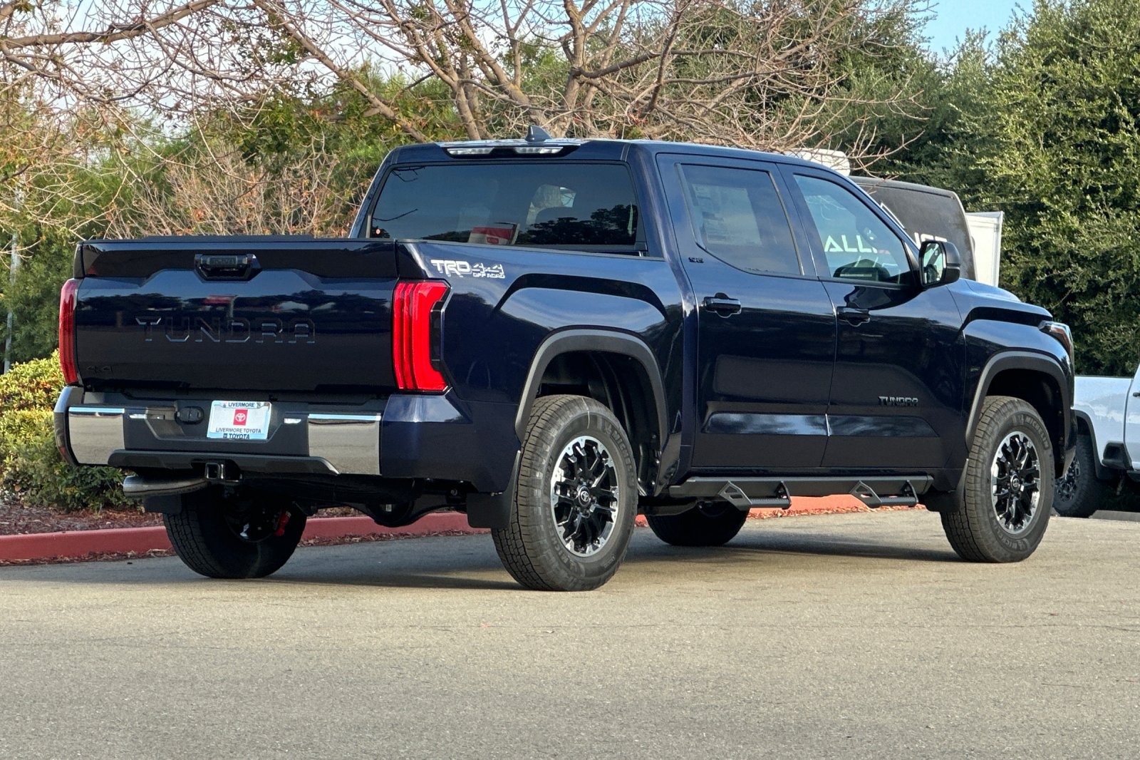 New 2026 Toyota Tundra SR5 w/ TRD Off-Road Package AWD/4WD image 4