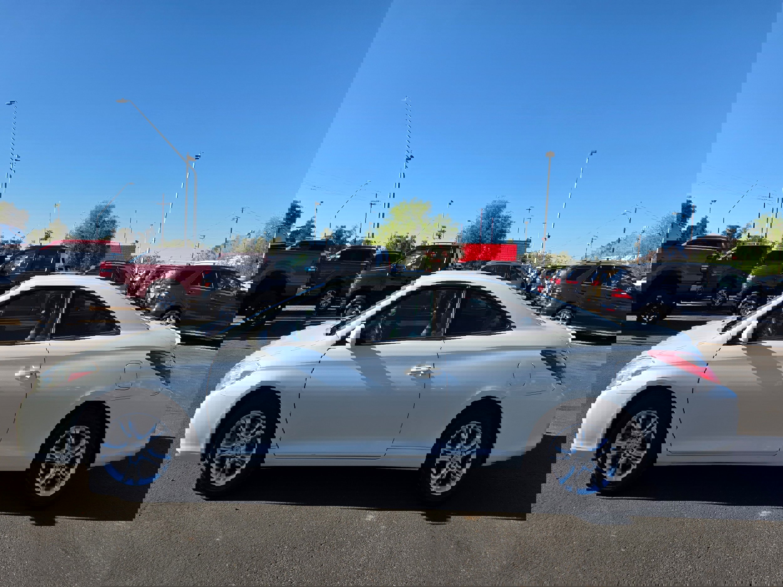 Used 2008 Toyota Solara SE image 2