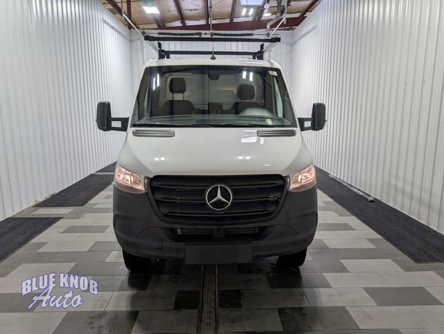 Used 2023 Mercedes-Benz Sprinter 3500 image 6