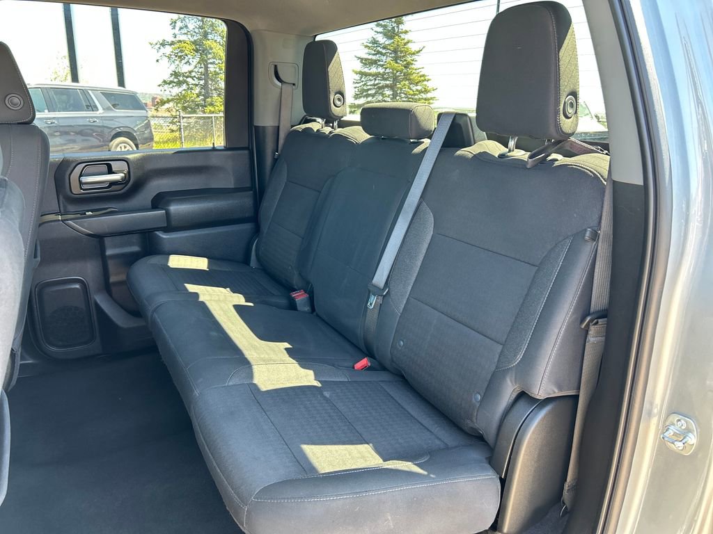 Used 2025 Chevrolet Silverado 2500 Custom w/ Custom Value Package AWD/4WD image 19