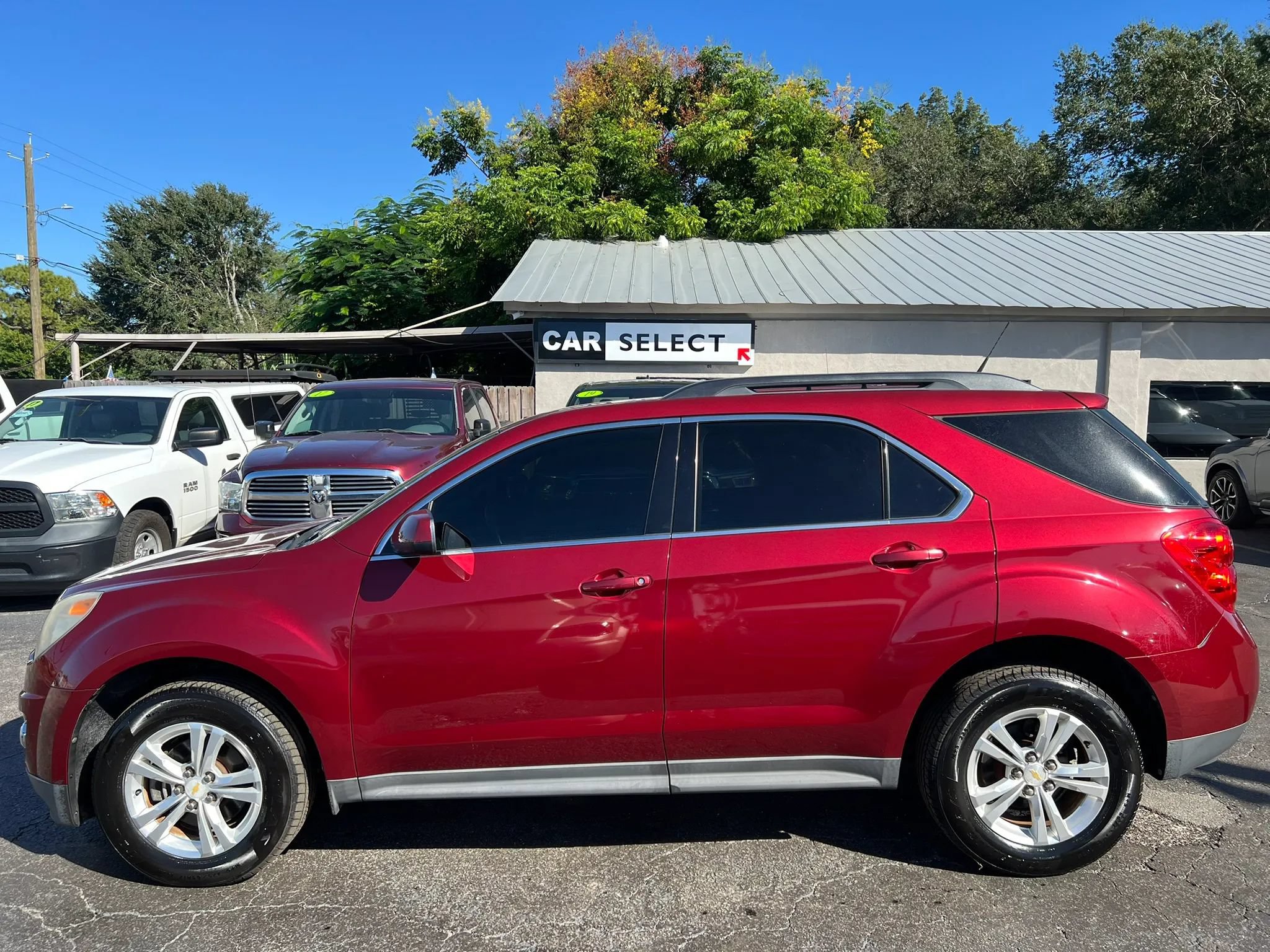 Used 2011 Chevrolet Equinox LT FWD image 8