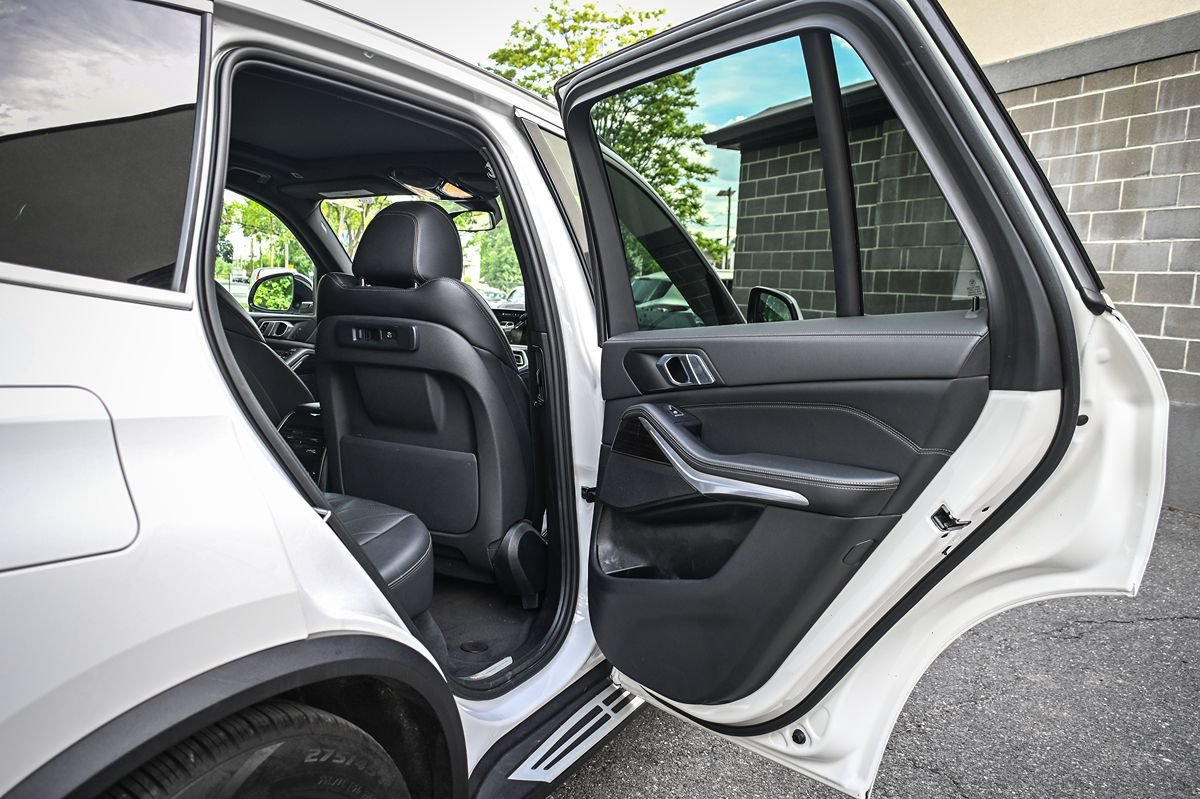 Used 2023 BMW X5 xDrive45e AWD/4WD image 14