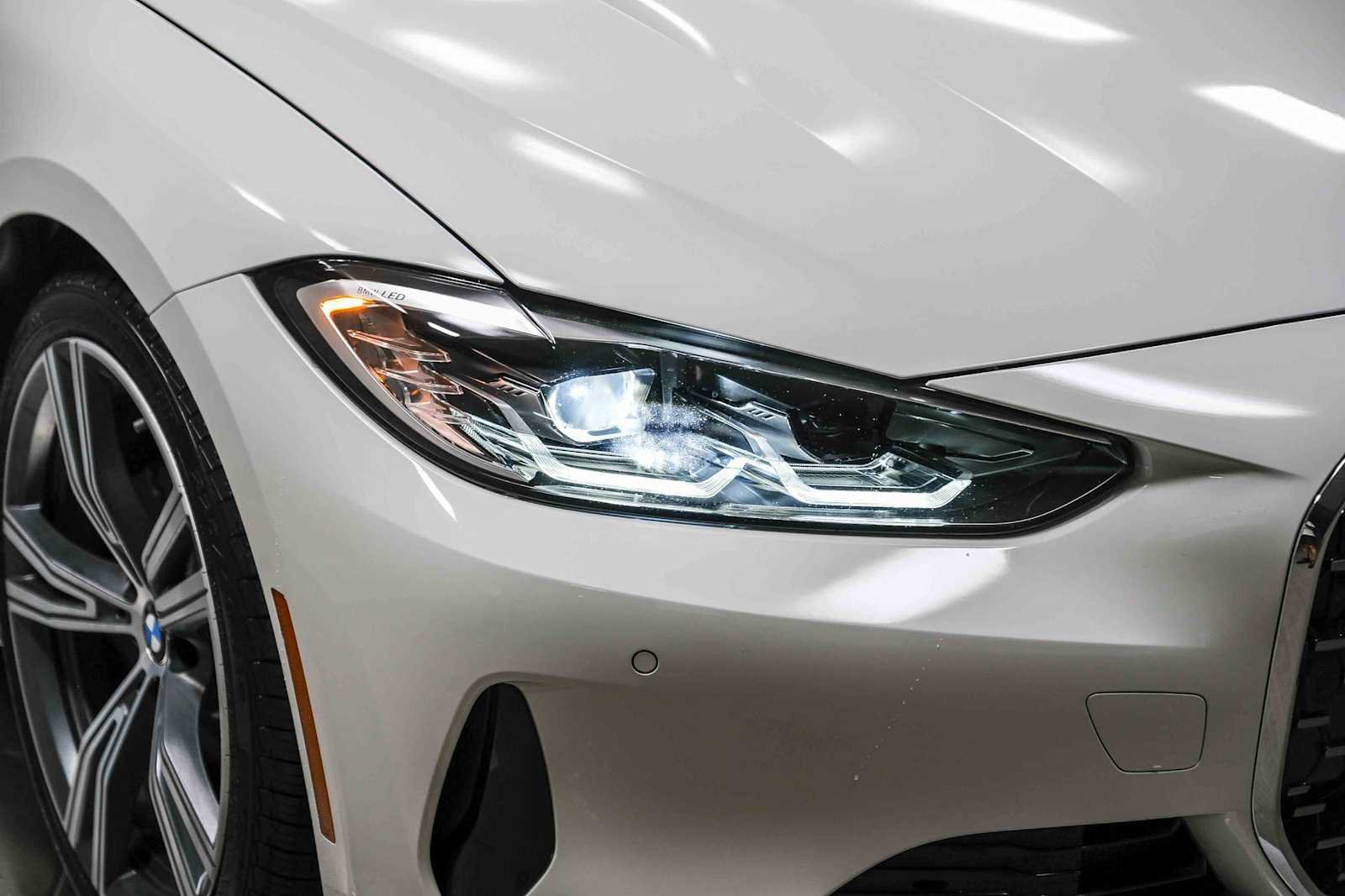 Used 2024 BMW 430i Coupe w/ Convenience Package RWD image 14