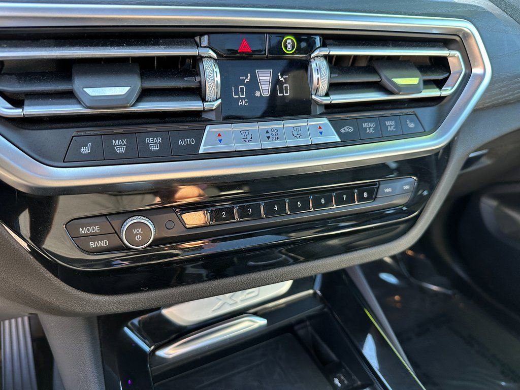 Used 2024 BMW X3 xDrive30i image 28