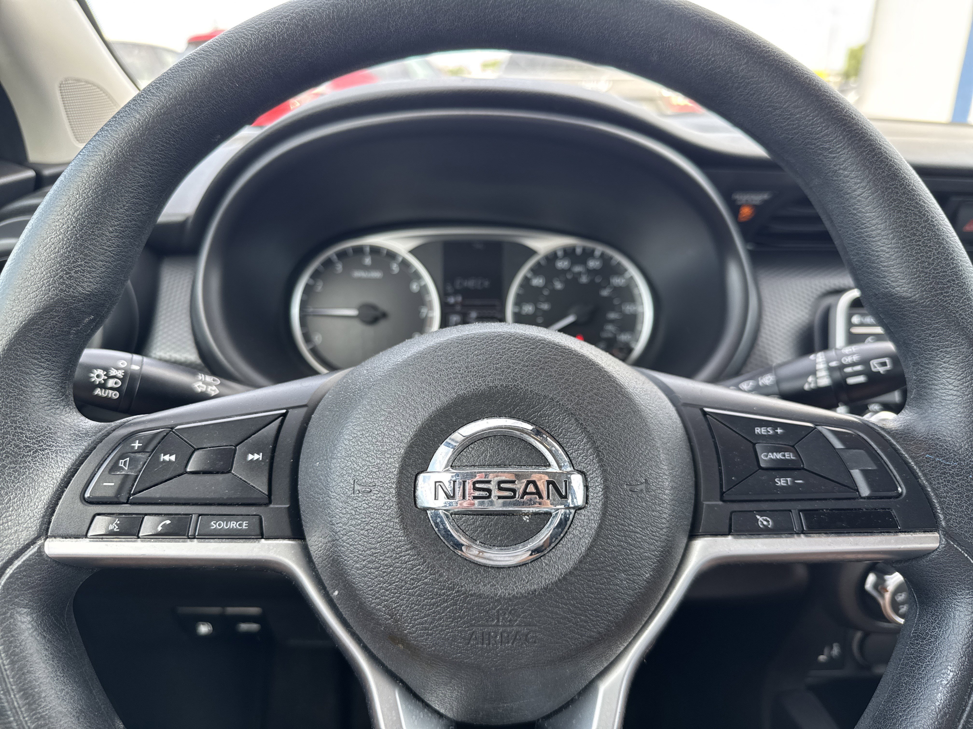 Used 2021 Nissan Kicks S FWD image 15