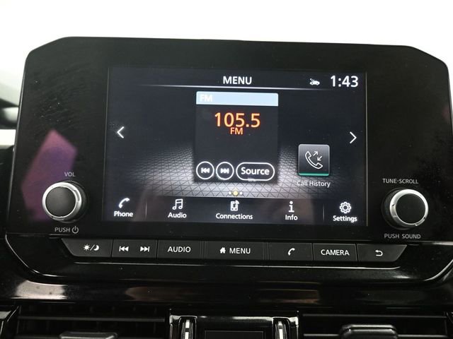 Used 2023 Nissan Pathfinder SV image 14