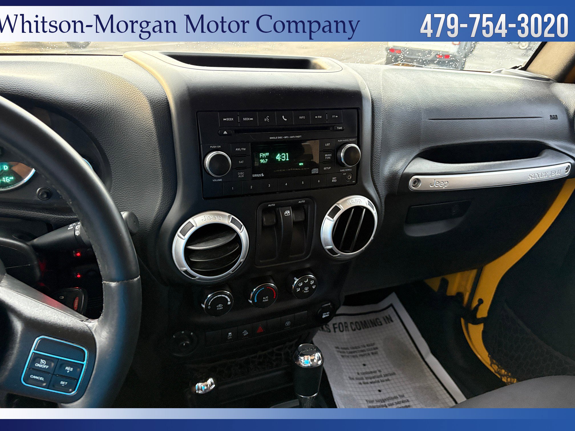 Used 2015 Jeep Wrangler Rubicon w/ Power Convenience Group image 31