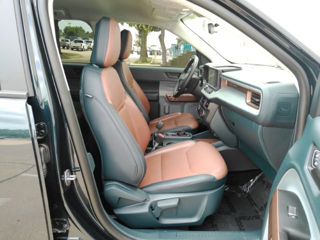Used 2023 Ford Maverick Lariat w/ Lariat Luxury Package AWD/4WD image 18