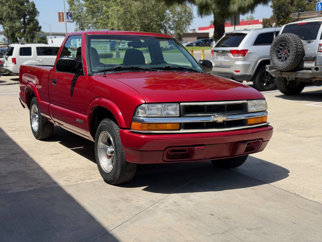 Used 1999 Chevrolet S10 Pickup LS w/ Preferred Equipment Group RWD image 4