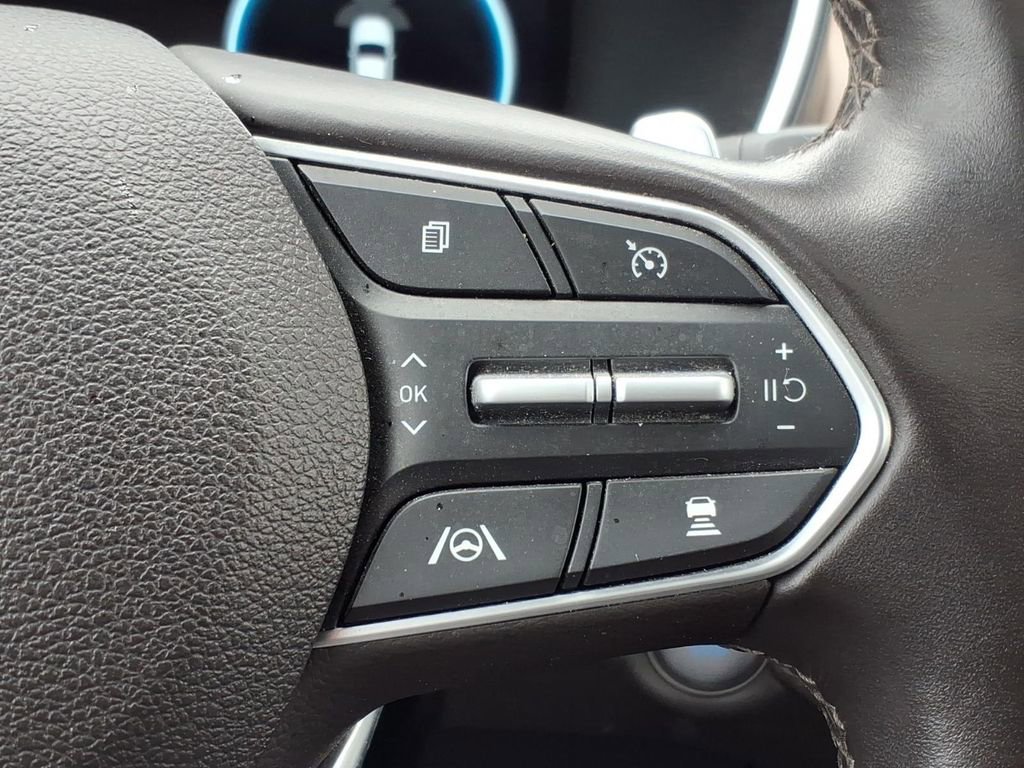 Used 2023 Hyundai Santa Fe Limited image 22
