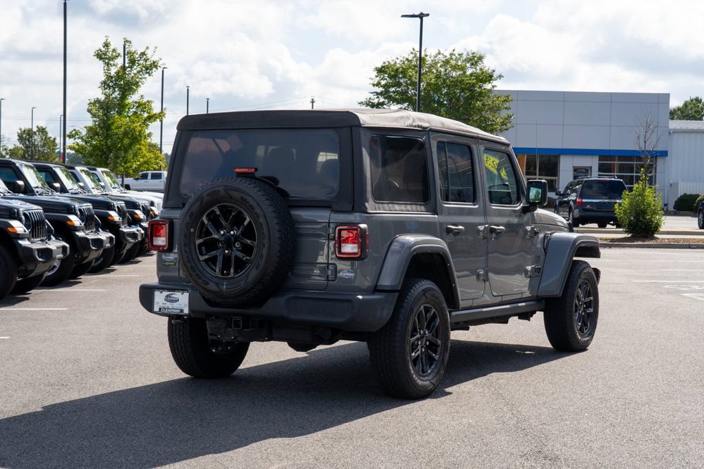 Used 2023 Jeep Wrangler Unlimited Sport AWD/4WD image 7