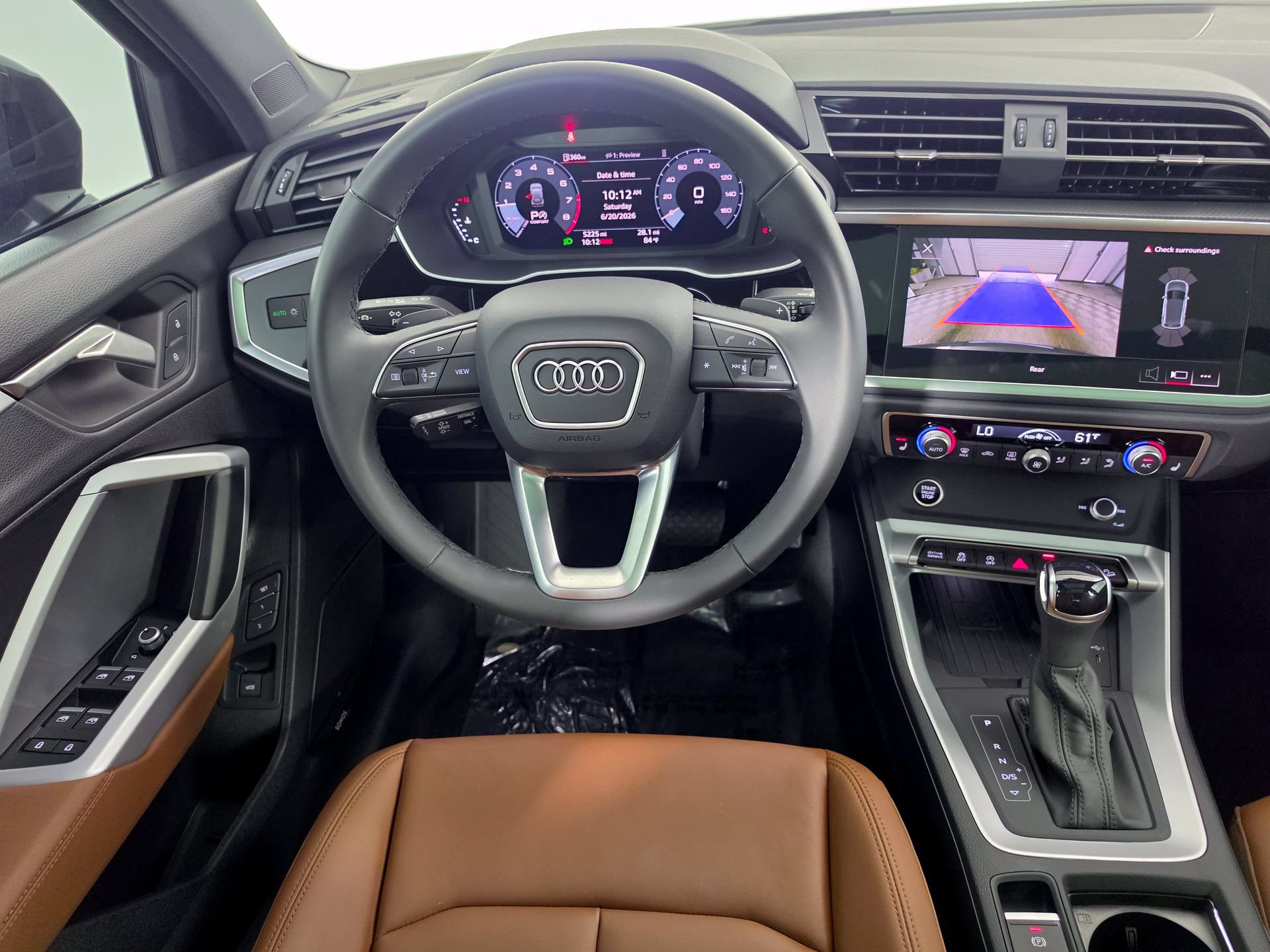 Certified 2025 Audi Q3 2.0T Premium w/ Convenience Plus Package AWD/4WD image 38